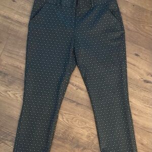 $255 DIANE VON FURSTENBERG Hershey Ankle Zip Silk Kick Pleat Gray Crop Pants 8